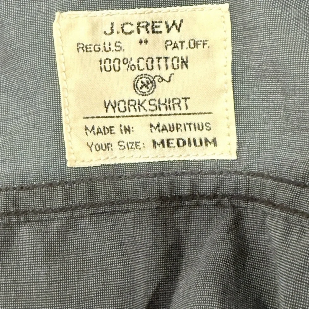 J. Crew Mens Size Med Gray 100% Cotton Long Sleeve Button Down Workshirt Classic